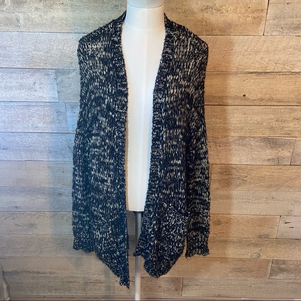 Volcom cardigan sweater in size x-small/small